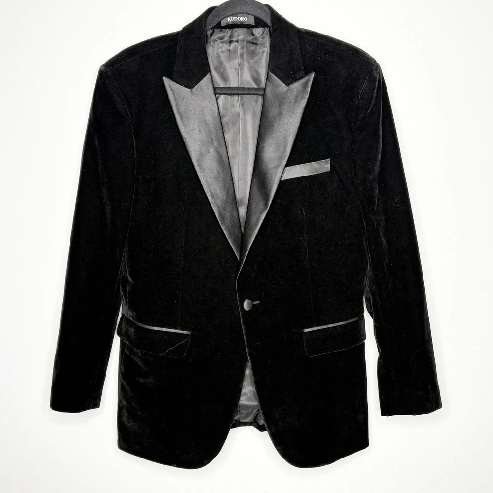 Kudoro Mens Black Velvet Tuxedo Jacket Satin Peak Lapel Formal Blazer Small